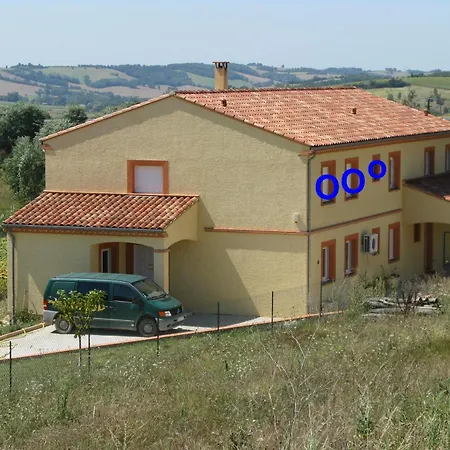 Des Camparros 3* Nailloux